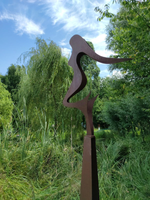 Garden/Images/ResizedWidth//point 042_cattail pond_garden__jack van iwaarden de vreede_mermaid.jpg